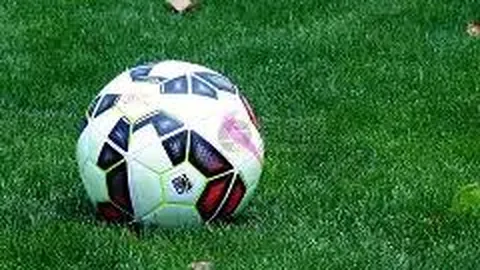 北京篮板优势显著却三分低迷，以14分差距不敌浙江。