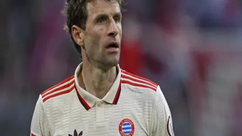 曼城青训天才卡洛斯·博尔赫斯加盟阿贾克斯，转会费高昂！